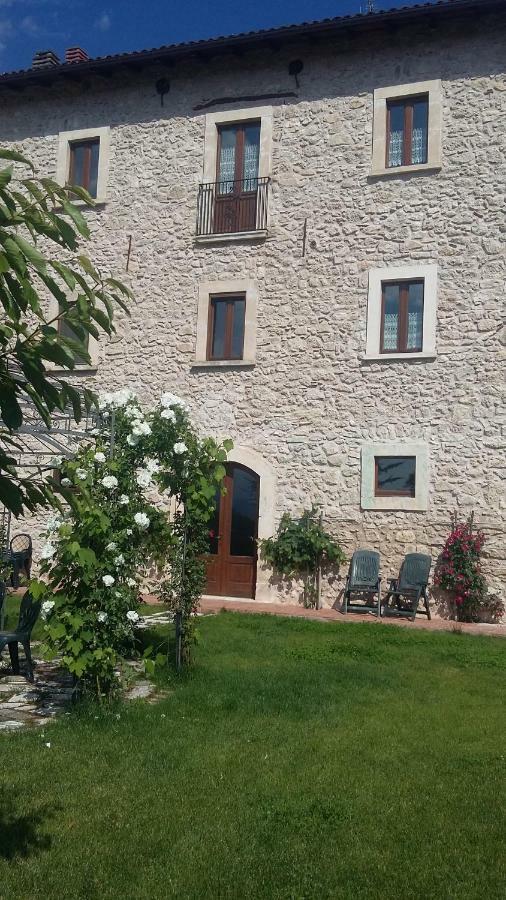 Alloggi Agrituristici Antica Dimora Villa San Demetrio ne' Vestini Eksteriør bilde